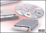 Формат DVD обновится до неузнаваемости. <br>    &nbspРезкие перемены на фронтах «войны форматов» — технологий оптических носителей HD DVD с одной стороны, и Blu-ray — с другой, не затормозили эволюцию каждой из них. Компания Toshiba, развивающая формат HD DVD, объявила о новом прорыве.