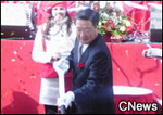 LG ������ ������������ �������.<br>&nbsp&nbsp&nbsp&nbsp&nbsp��������� ���������� LG ������ ������������� ������ � ����������� �� ������� �������� 50 ��������. �������������� ���������� � ������������� �������� $100 ���. ��� ����� ��� ����� ������ ��������, � ������ �� ��� ����� ������������� 4 ���. ������ �����-, �����- � ������� �������. ����� ������ ��������� LG ����������� �������� ���� ������� �� ������� ����� � ����� �������� ���������� ��������������. ������������ ������ � ������������� ������ ������������� ���������� �������. 
